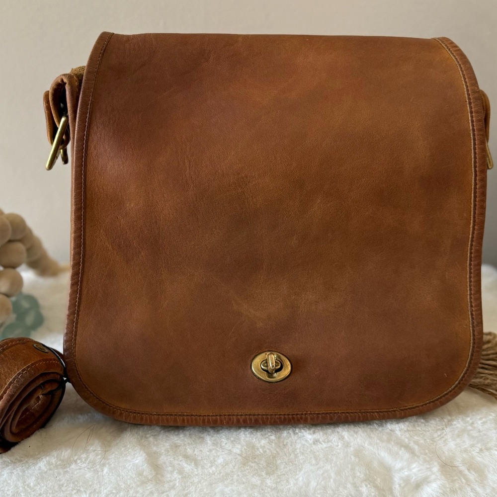 Coach 1970s Saddle Tan Leather Stewardess Bag